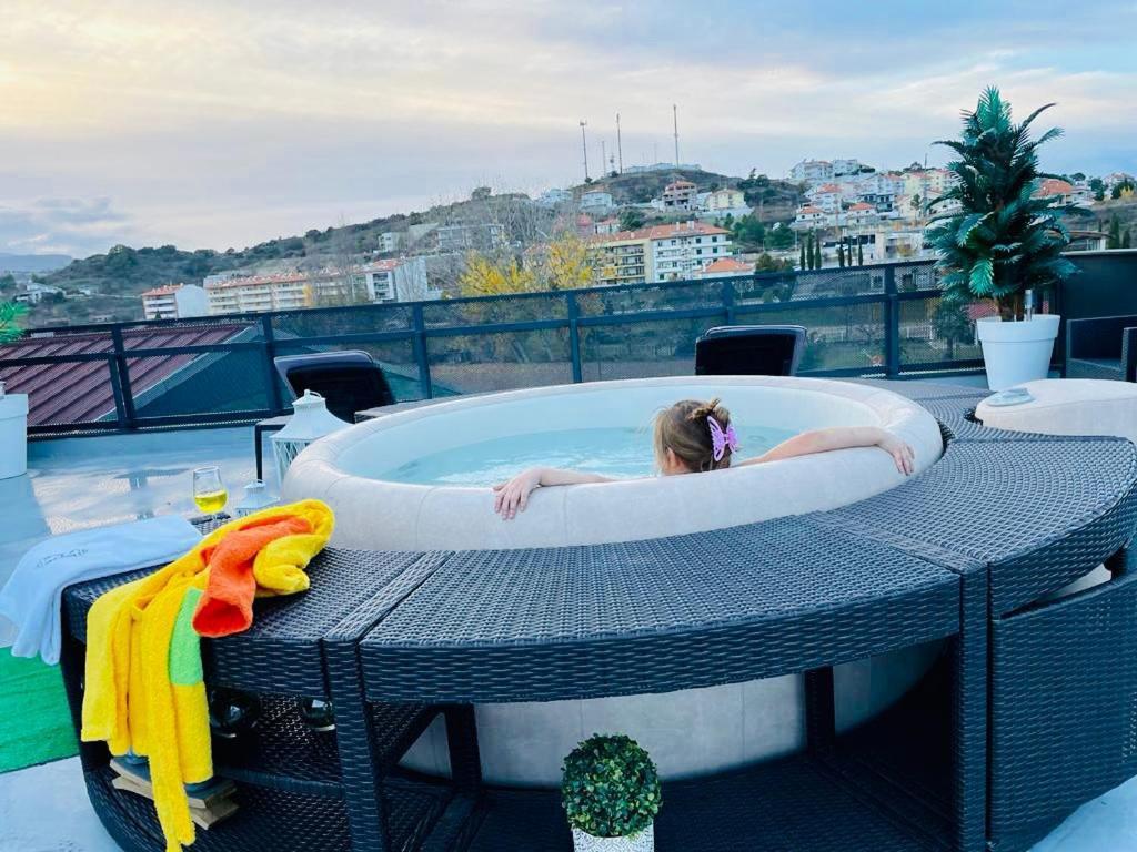 Ribeira House Panzió Mirandela Kültér fotó